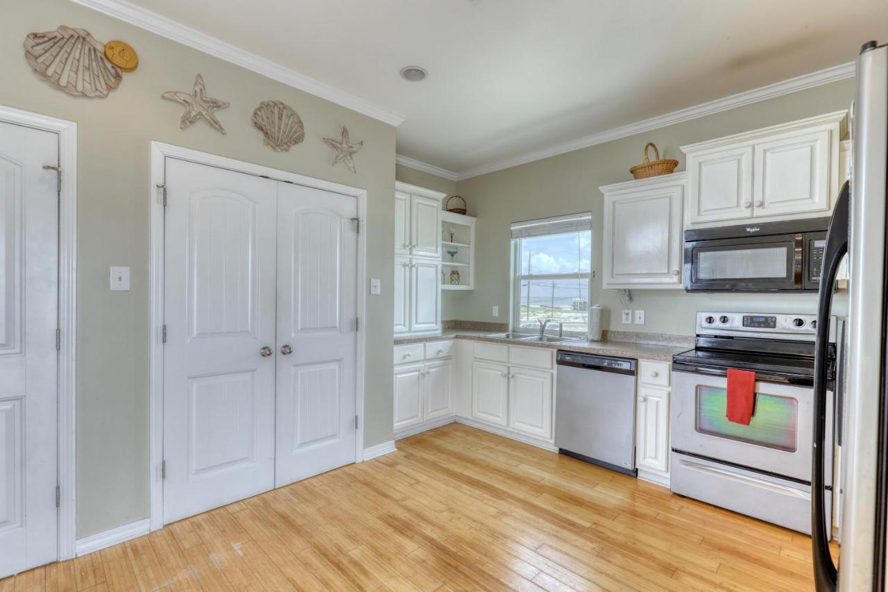 Villa Delphinus - Beachfront! And Pet Friendly! Feel The Ocean Breezed And Hear The Waves Lapping Right At Your Doorstep! Home Dauphin Island Extérieur photo